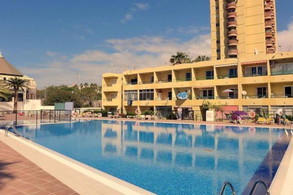 Estudio Coqueto Torres Del Sol อาโรนา ภายนอก รูปภาพ