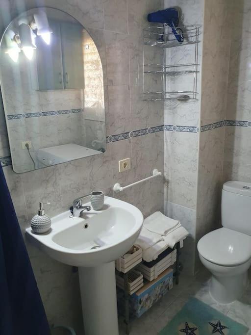 Estudio Coqueto Torres Del Sol อาโรนา ภายนอก รูปภาพ